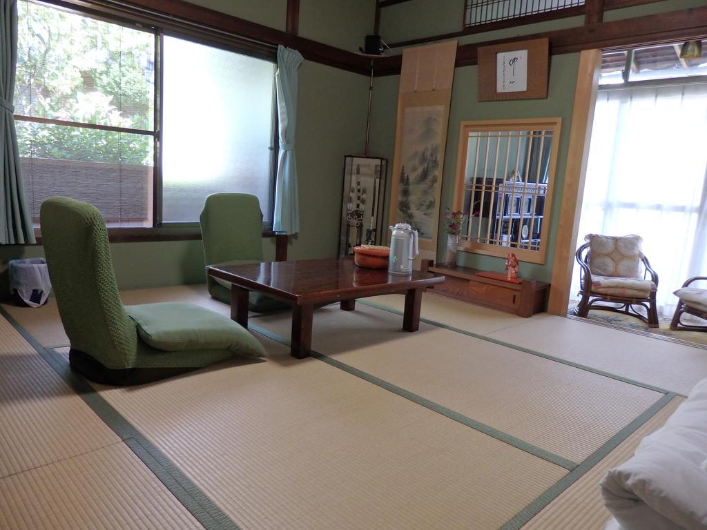 Guesthouse Tamura Nara Bagian luar foto